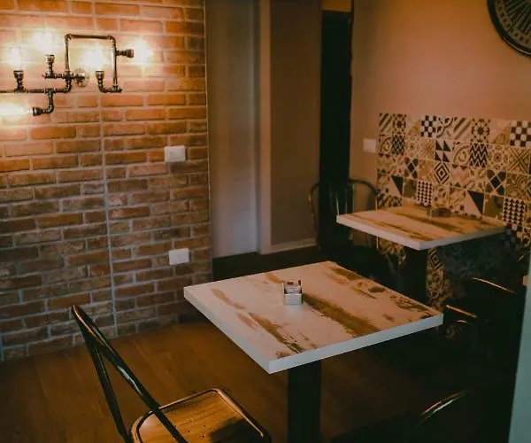 Dei Segreti & Bed and Breakfast 4*